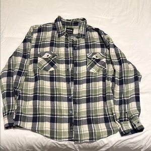 RSQ Green and Black Casual Button Down Shirt Soft Flannel